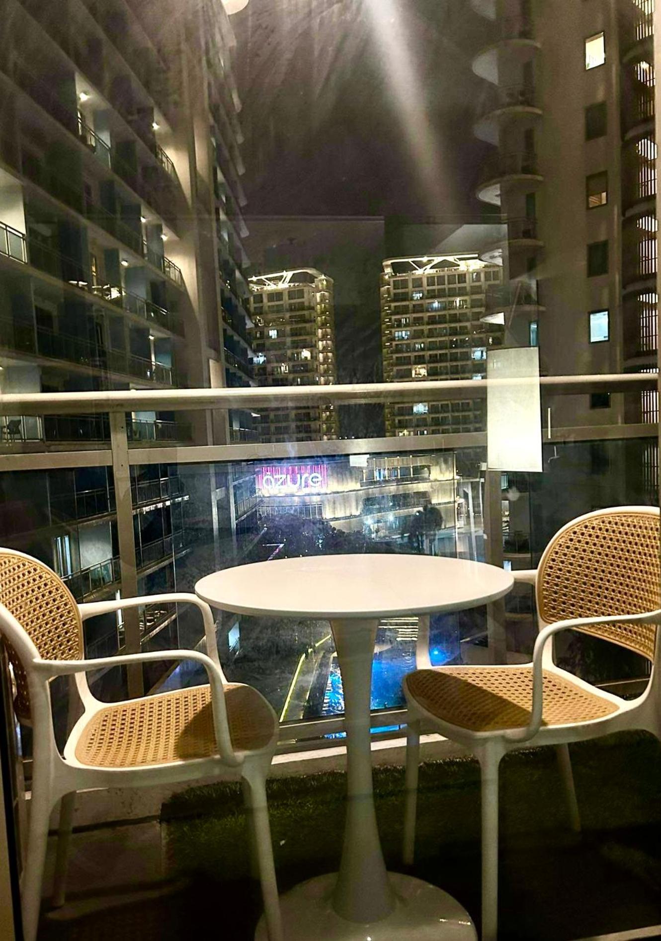 Azure Beach Club タギッグ エクステリア 写真